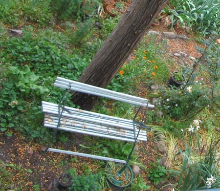 garden bench1.jpg